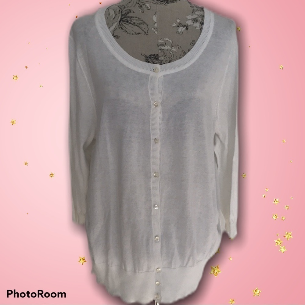 🆕 Lane Bryant White Thin 3/4 Sleeve Sweate…